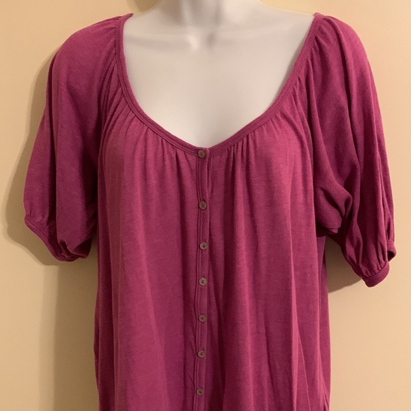 Old Navy button down - Picture 2 of 4